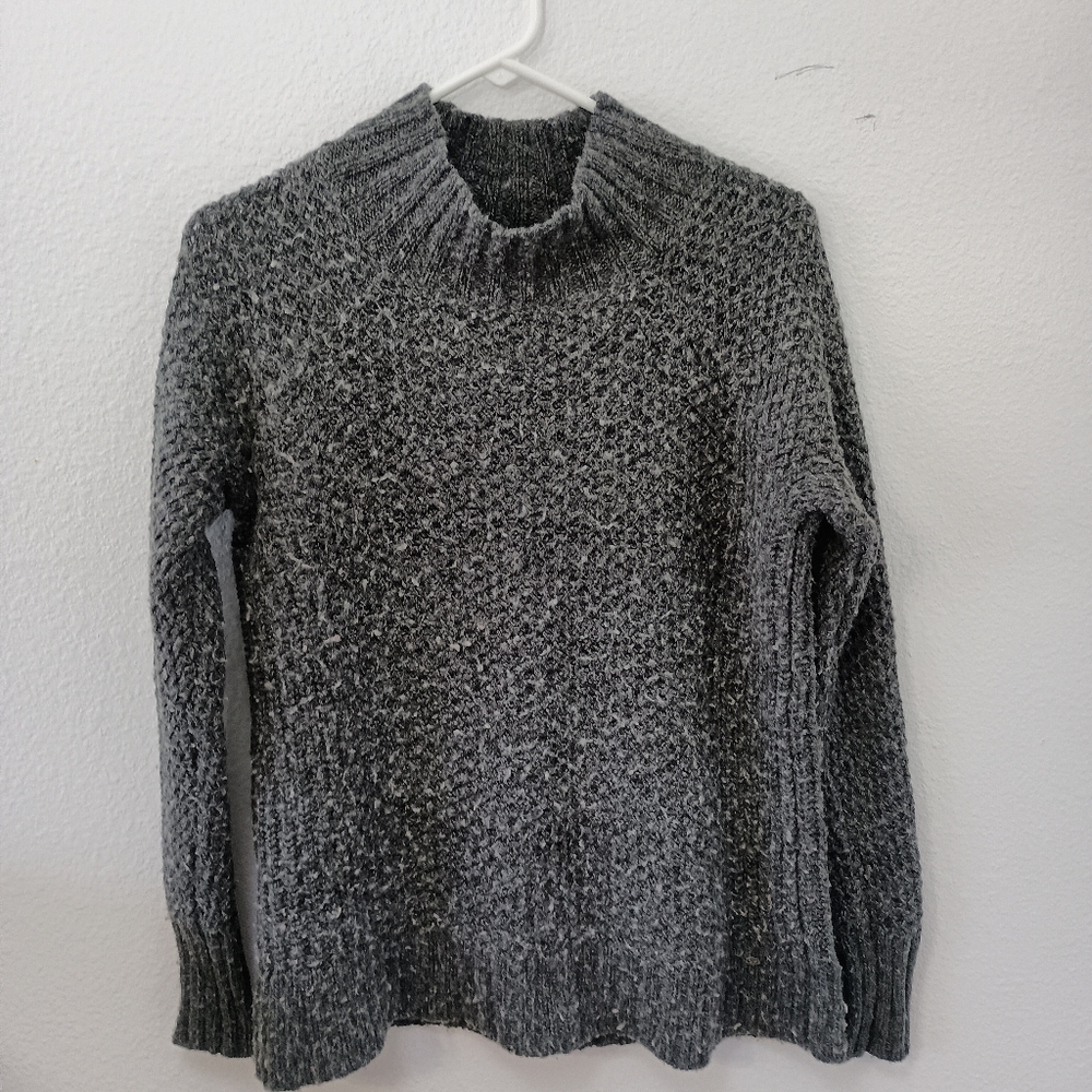 Abercrombie & Fitch Women's Smokey Gray Sweater Size XS